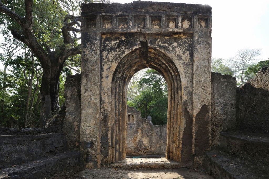 gedi-town-door-of-gedi